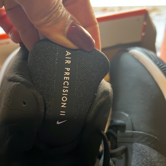 Brand new Nike - Picture 3 of 4